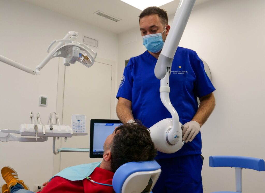 SFONDO - Dentista a Casal Monastero