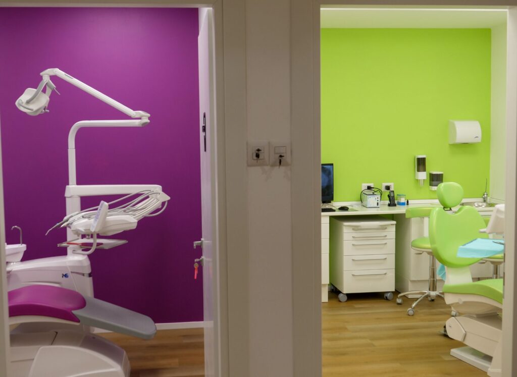SFONDO - Dentista a Casal Monastero