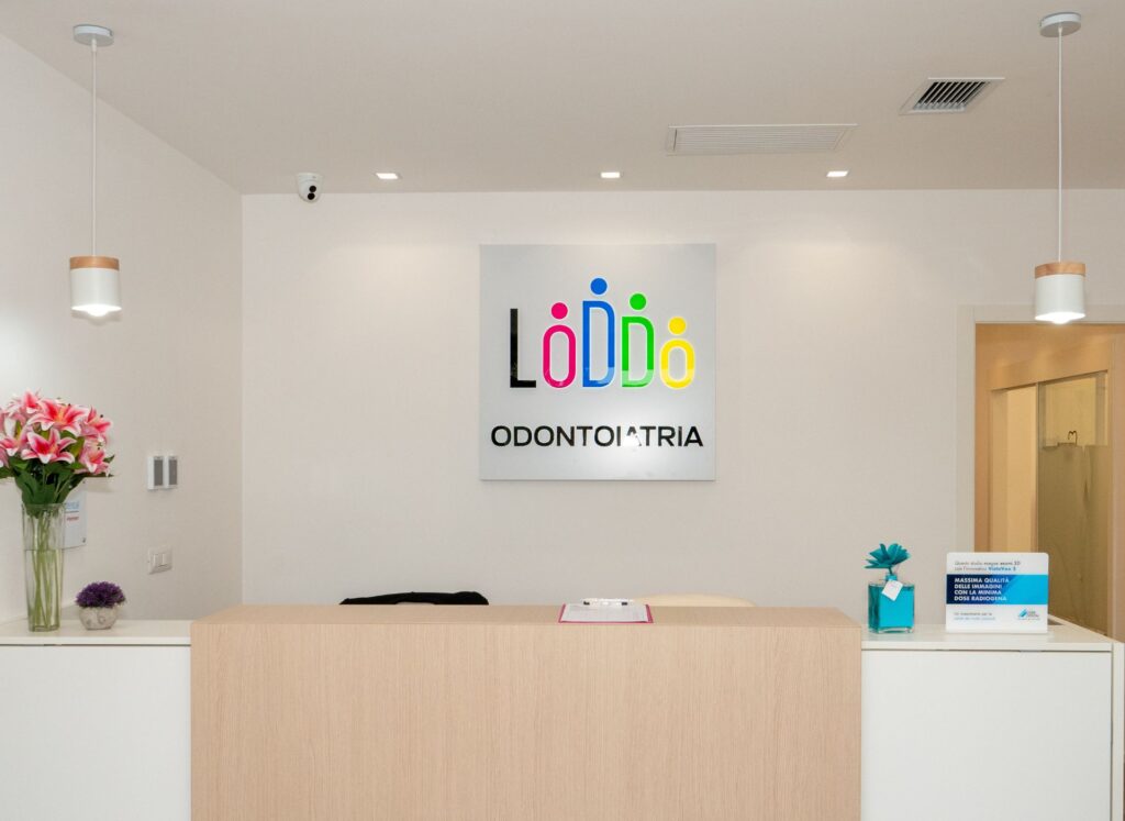SFONDO - Dentista a Casal Monastero