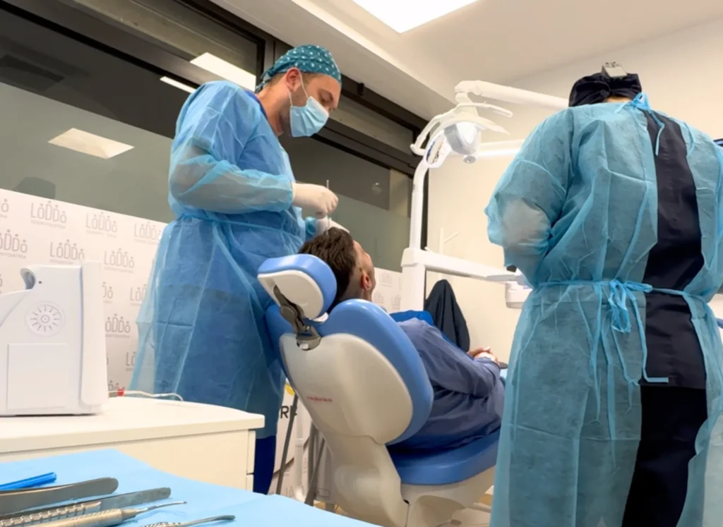 Chi può fare un impianto dentale