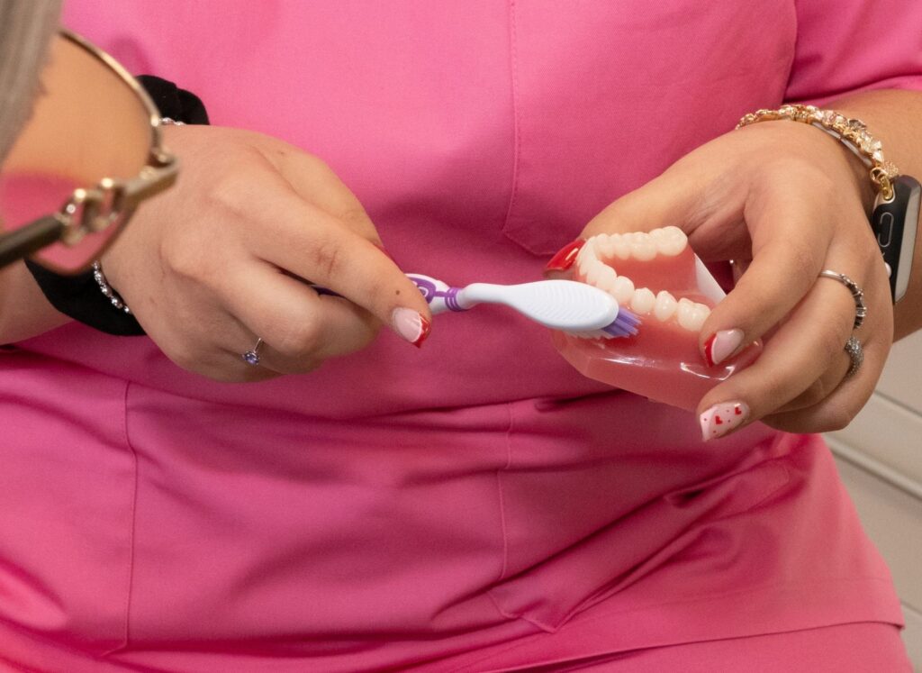 quanto dura la pulizia dei denti